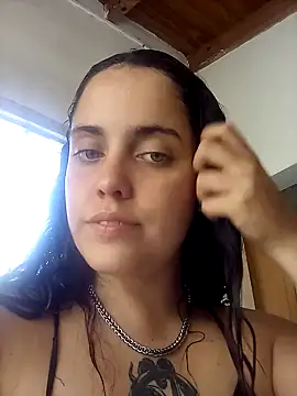 lucylovles online show from March 20, 2025, 4:09 pm