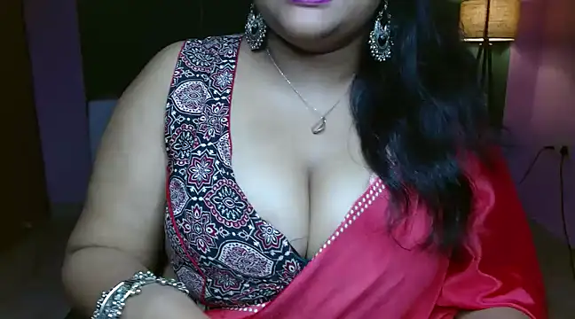 Snapshot of Naughty_Ayesha1 chatting on March 17, 2025, 6:00 pm Naughty Ayesha1 online show from March 17, 2025, 6:00 pm