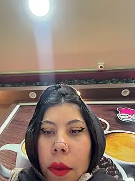 EemaHaruki online show from April 14, 2026, 9:31 pm