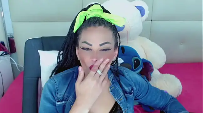 Snapshot of NathaliaCross chatting on March 1, 2025, 9:15 pm NathaliaCross online show from March 1, 2025, 9:15 pm