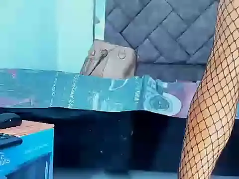 franchescasecrett online show from October 7, 2025, 10:44 pm