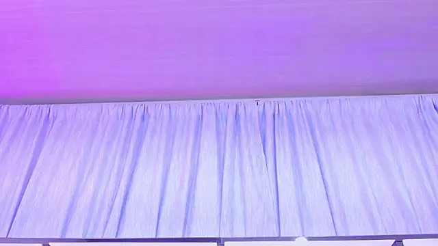 AlliciaKim online show from April 14, 2026, 12:21 pm