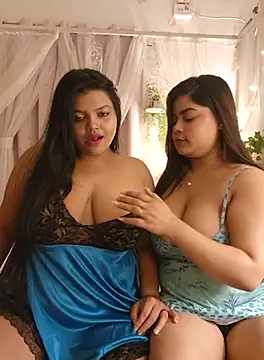 Snapshot of its_amesha chatting on October 7, 2025, 6:42 pm its amesha online show from October 7, 2025, 6:42 pm