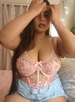 Snapshot of its_amesha chatting on October 5, 2025, 7:48 pm its amesha online show from October 5, 2025, 7:48 pm