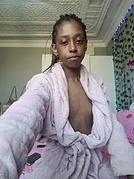 Snapshot of 02Boitybaby chatting on June 28, 2026, 12:55 pm 02Boitybaby online show from June 28, 2026, 12:55 pm