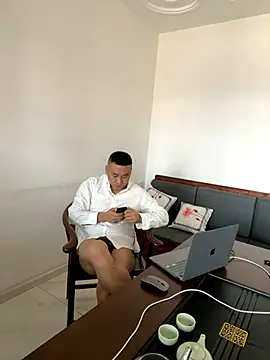 ShaoZian 1 online show from October 24, 2025, 3:49 am