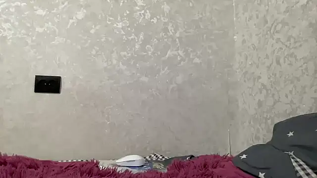 Snapshot of Your_Jessy chatting on February 4, 2025, 5:55 pm Your Jessy online show from February 4, 2025, 5:55 pm