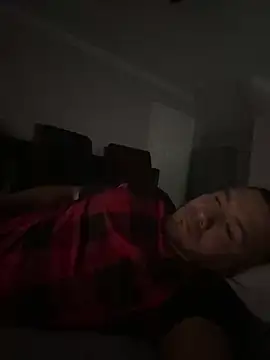 elamante03 online show from December 16, 2024, 8:26 pm