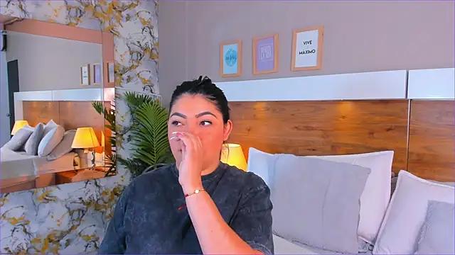 EmaBakker online show from January 8, 2026, 11:16 am