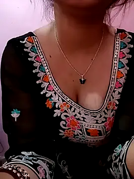 Mahi Baby25 online show from November 7, 2025, 3:00 am