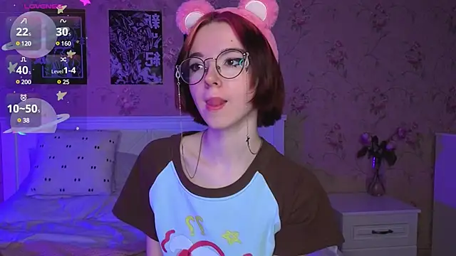 Snapshot of Nora_Failure chatting on March 18, 2025, 6:28 am Nora Failure online show from March 18, 2025, 6:28 am