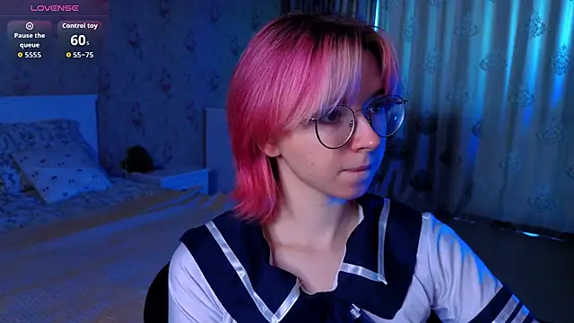 Snapshot of Nora_Failure chatting on October 17, 2025, 3:10 am Nora Failure online show from October 17, 2025, 3:10 am