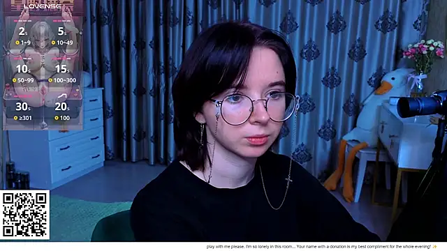 Snapshot of Nora_Failure chatting on February 19, 2026, 2:03 pm Nora Failure online show from February 19, 2026, 2:03 pm