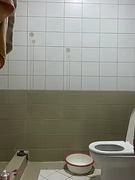 Layla-daloua online show from January 7, 2026, 12:15 am