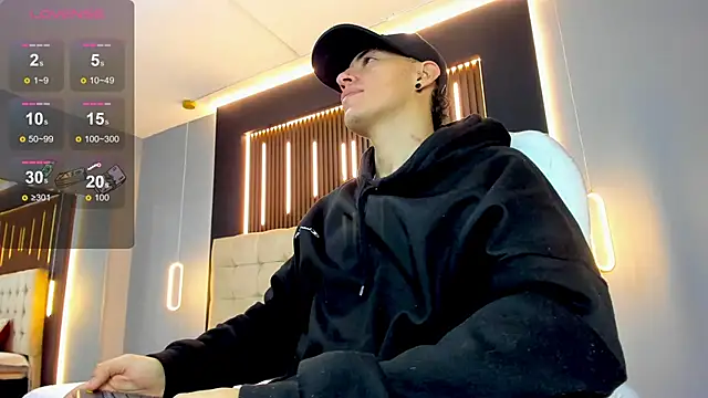 Lobo 17  online show from March 10, 2026, 3:43 am