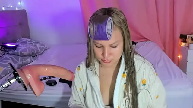 Annaraquel  online show from December 5, 2025, 12:32 am