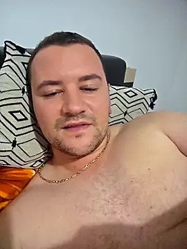 KarlosCarutox online show from October 2, 2025, 4:21 pm