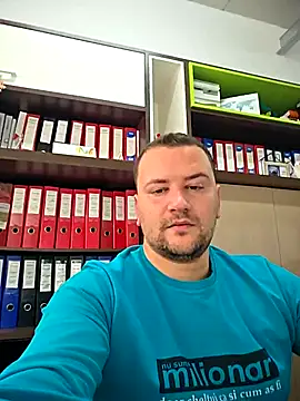 KarlosCarutox online show from January 14, 2026, 12:31 pm