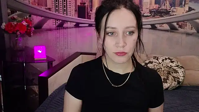 Snapshot of MonikaSweetXXX chatting on March 3, 2025, 8:43 pm MonikaSweetXXX online show from March 3, 2025, 8:43 pm