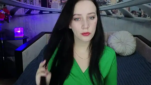 Snapshot of MonikaSweetXXX chatting on February 5, 2025, 8:14 pm MonikaSweetXXX online show from February 5, 2025, 8:14 pm
