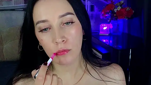 Snapshot of MonikaSweetXXX chatting on September 16, 2025, 9:16 pm MonikaSweetXXX online show from September 16, 2025, 9:16 pm