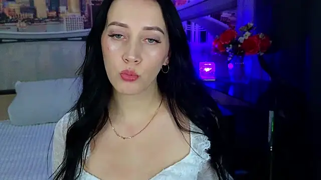 Snapshot of MonikaSweetXXX chatting on October 15, 2025, 8:28 pm MonikaSweetXXX online show from October 15, 2025, 8:28 pm