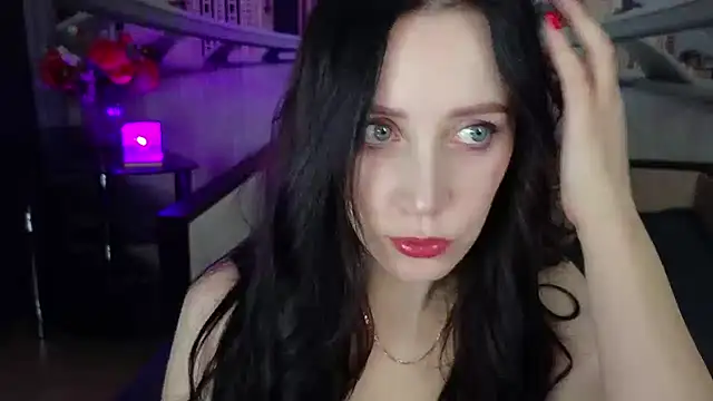 Snapshot of MonikaSweetXXX chatting on March 14, 2025, 8:28 pm MonikaSweetXXX online show from March 14, 2025, 8:28 pm