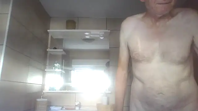 Snapshot of naturiste974 chatting on June 29, 2026, 7:48 am naturiste974 online show from June 29, 2026, 7:48 am