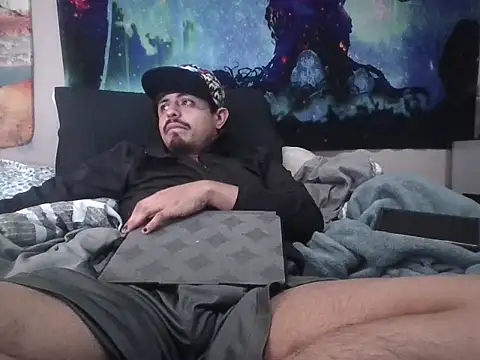 Snapshot of Slutpupdmv chatting on March 20, 2026, 12:11 am Slutpupdmv online show from March 20, 2026, 12:11 am