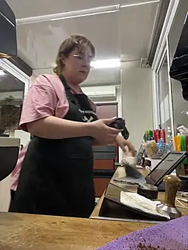 Snapshot of cinnabon_ chatting on March 12, 2025, 6:43 pm cinnabon online show from March 12, 2025, 6:43 pm