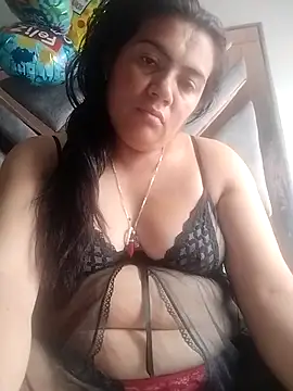 naughty-sharlot online show from December 4, 2025, 9:47 pm