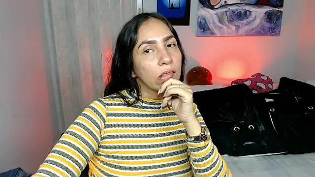 naihroby online show from April 13, 2026, 4:49 am