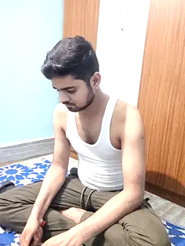 Snapshot of Ishan003 chatting on April 22, 2026, 2:46 pm Ishan003 online show from April 22, 2026, 2:46 pm