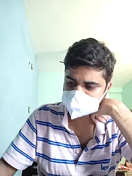 Snapshot of Ishan003 chatting on June 13, 2026, 6:33 am Ishan003 online show from June 13, 2026, 6:33 am