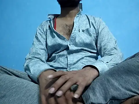 Ishan003 online show from September 12, 2025, 2:39 pm