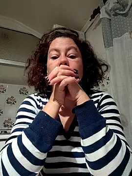 RamyLove36 online show from November 4, 2025, 4:27 am