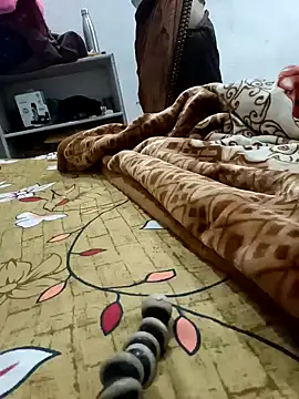 Snapshot of Bhabhi_desi12 chatting on March 4, 2025, 5:24 pm Bhabhi desi12 online show from March 4, 2025, 5:24 pm