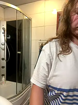 Snapshot of Yanacool007 chatting on October 5, 2025, 2:52 pm Yanacool007 online show from October 5, 2025, 2:52 pm