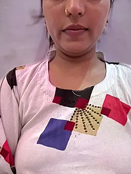 DiyAsingHh online show from July 24, 2026, 2:57 pm