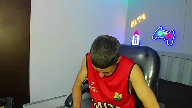 JackSwan18 online show from September 25, 2025, 8:59 pm