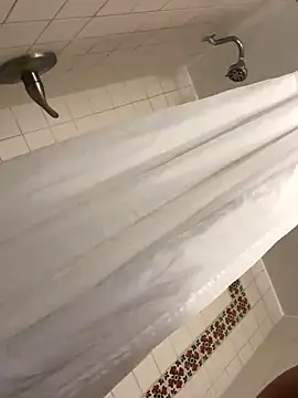 Insaneskillzz69 online show from October 9, 2025, 8:26 am