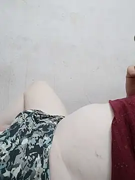 Snapshot of mohnis76 chatting on March 29, 2026, 10:28 am mohnis76 online show from March 29, 2026, 10:28 am