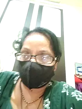 heenage online show from March 18, 2025, 4:50 pm