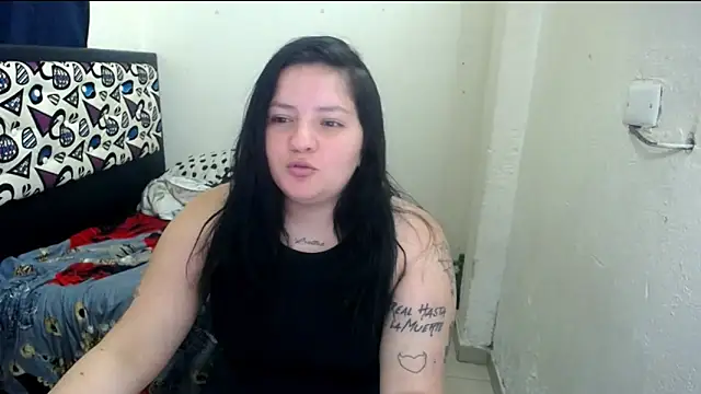 shopyymessyy online show from April 13, 2026, 6:12 pm