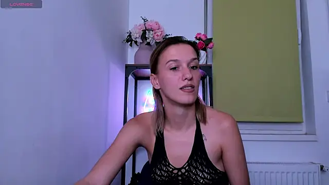 LaraStone69 online show from September 17, 2025, 7:16 pm