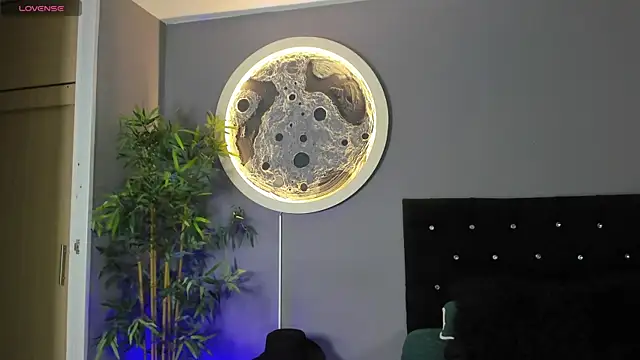 jordan mayers02 online show from January 13, 2026, 9:02 am