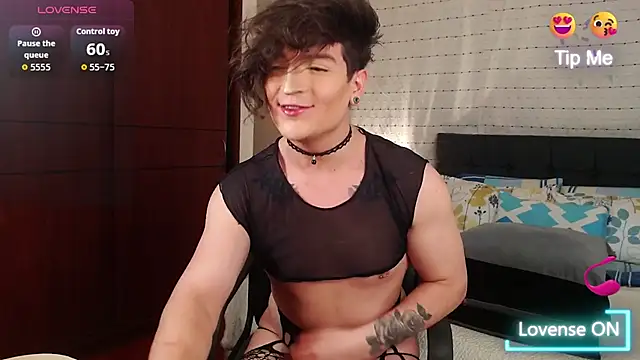 Hornymoan online show from November 7, 2025, 10:46 pm