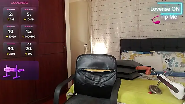 Snapshot of Hornymoan chatting on February 17, 2026, 11:02 pm Hornymoan online show from February 17, 2026, 11:02 pm