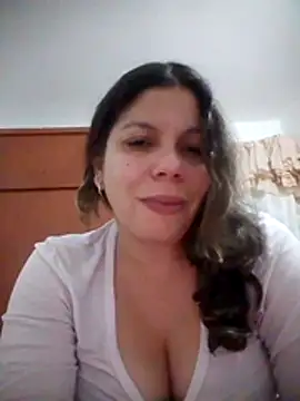 Carliina Soussa online show from October 20, 2025, 1:18 am