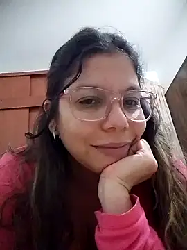 Carliina Soussa online show from April 12, 2026, 1:09 am